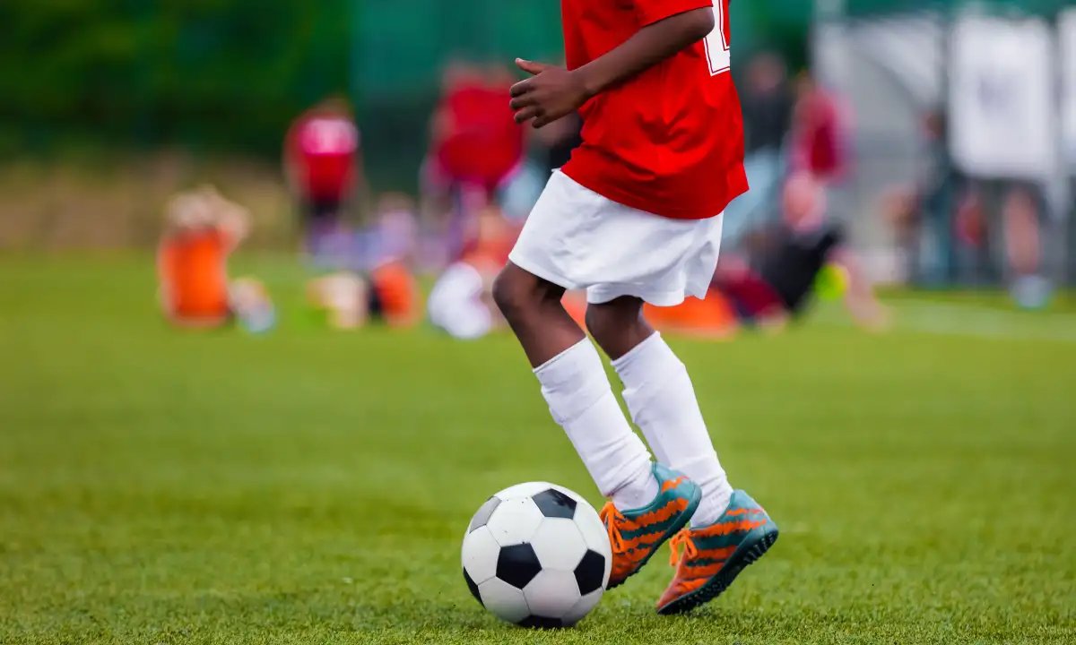 Marlon speelt voetbal op hoog niveau 2