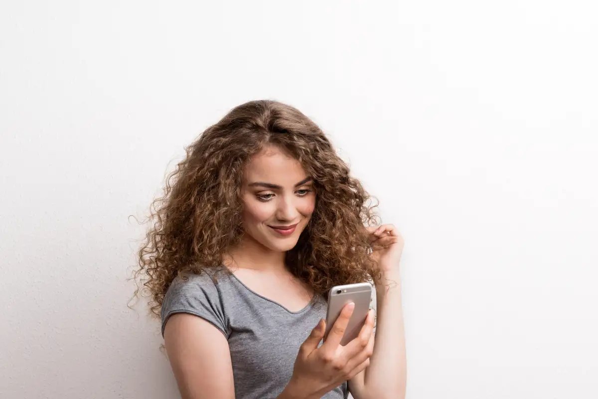 Shanelva loopt risico in handen te vallen van een loverboy