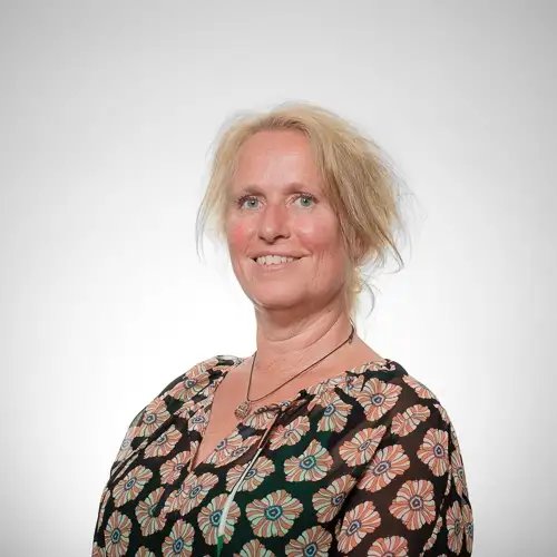WEB Hellen Poelmann